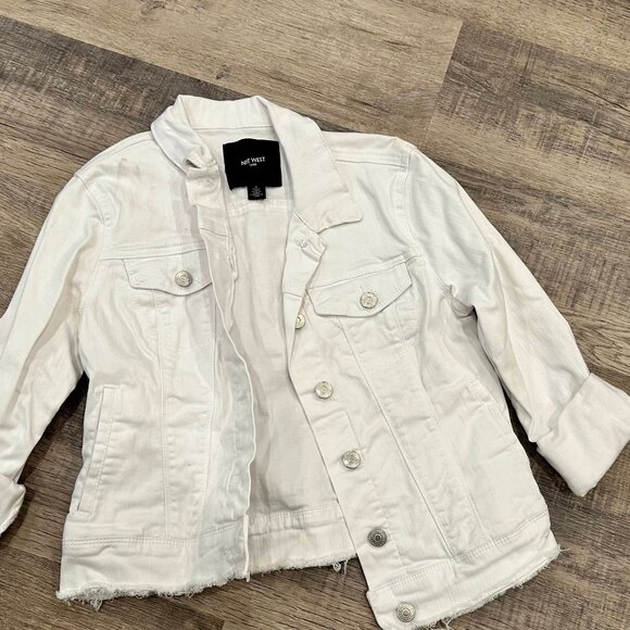 white jean jacket - Picture 1 of 1